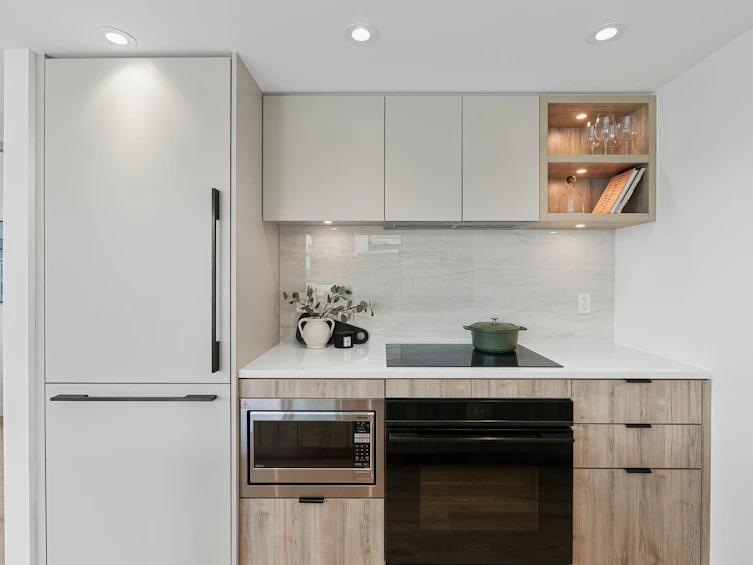703-755 Harbourside Drive, North Vancouver, BC, V7P 0G1 - 8