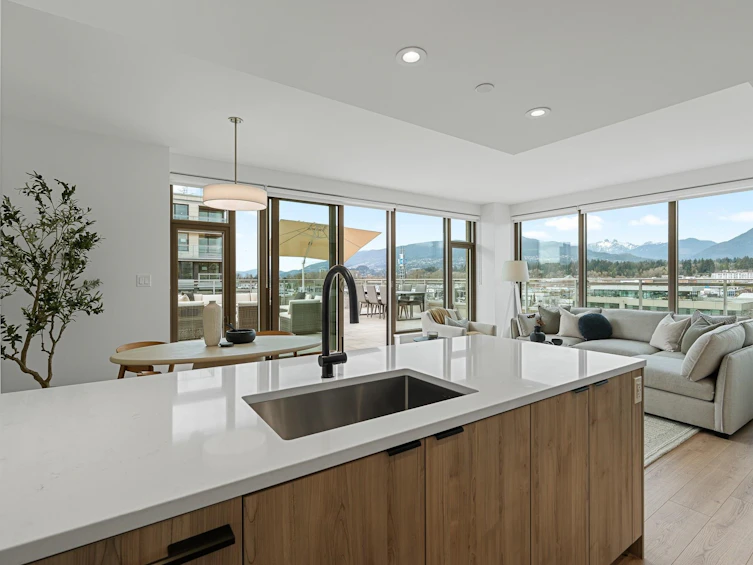 703-755 Harbourside Drive, North Vancouver, BC, V7P 0G1 - 9