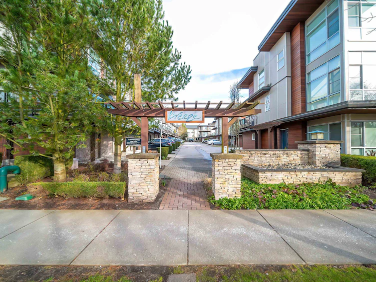 29-16223 23a Avenue, Surrey, BC, V3Z 6P4 - 2