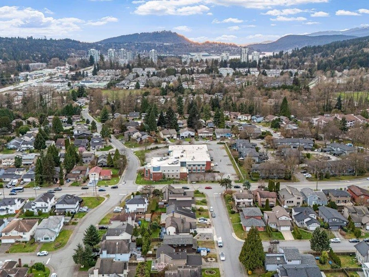 2808 Mccoomb Drive, Coquitlam, BC, V3B 6B3 - 36