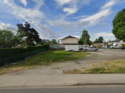 23004 Dewdney Trunk Road - 3