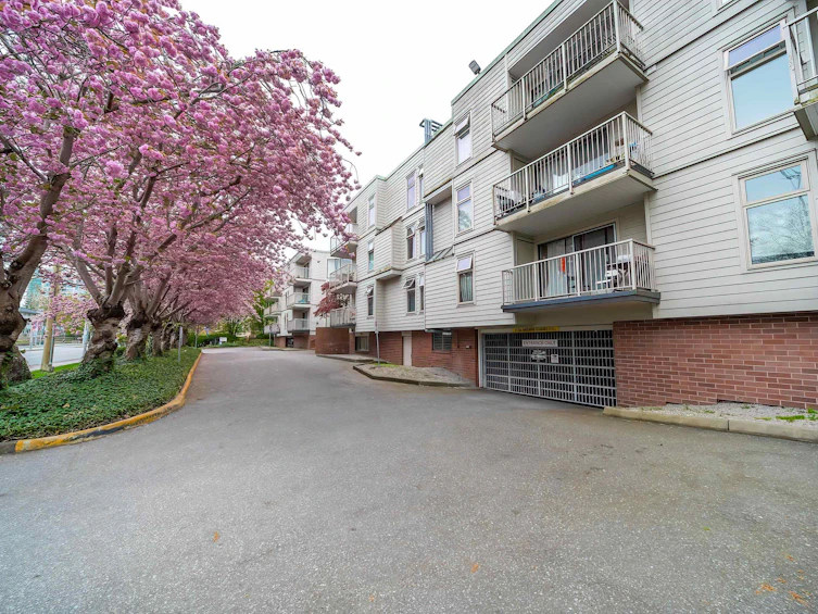 326-8500 Lansdowne Road, Richmond, BC, V6X 3G4 - 25