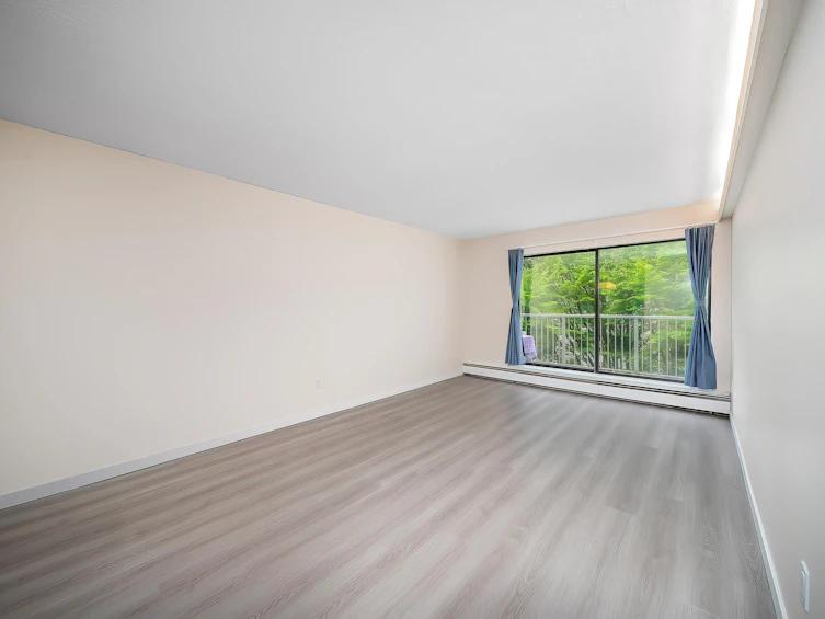 326-8500 Lansdowne Road, Richmond, BC, V6X 3G4 - 7