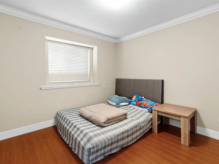 5880 Irmin Street, Burnaby, BC, V5J 1Y9 - 18