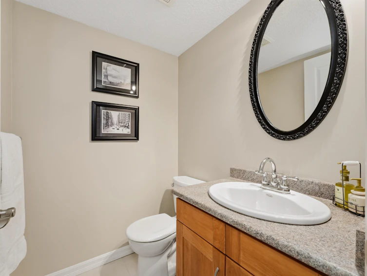 3862 Pentland Court, Burnaby, BC, V3N 4L4 - 13