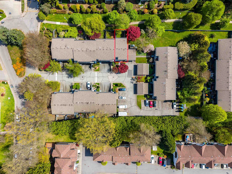 3862 Pentland Court, Burnaby, BC, V3N 4L4 - 37