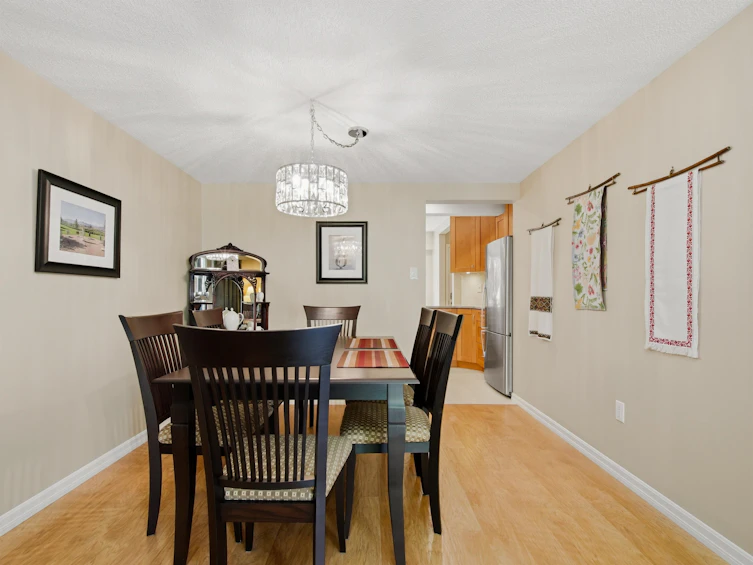 3862 Pentland Court, Burnaby, BC, V3N 4L4 - 7