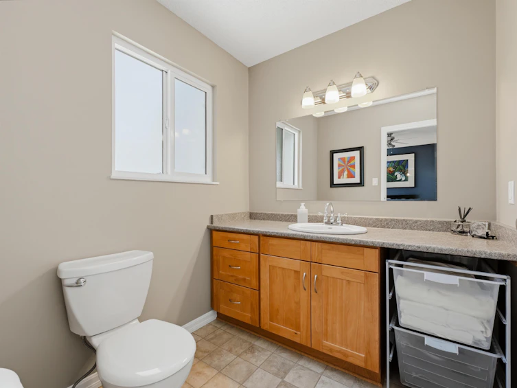 3862 Pentland Court, Burnaby, BC, V3N 4L4 - 17