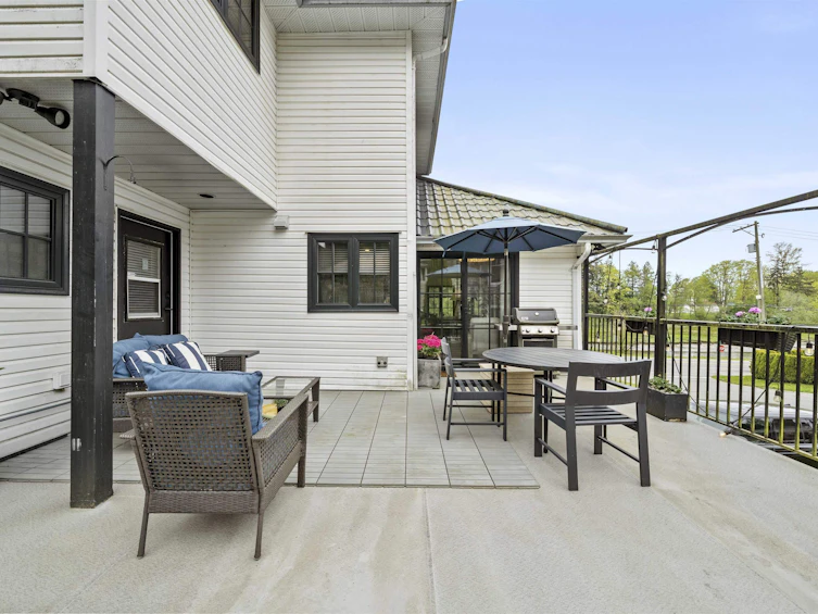 16071 8 Avenue, Surrey, BC, V4A 1A1 - 32