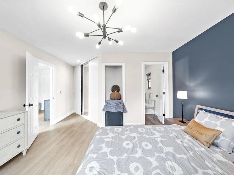 16071 8 Avenue, Surrey, BC, V4A 1A1 - 18