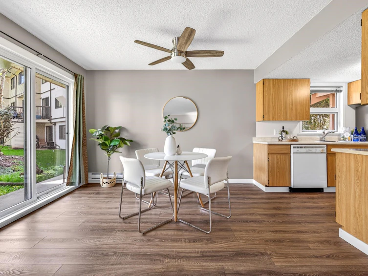101-7120 133 Street, Surrey, BC, V3W 7Z7 - 13