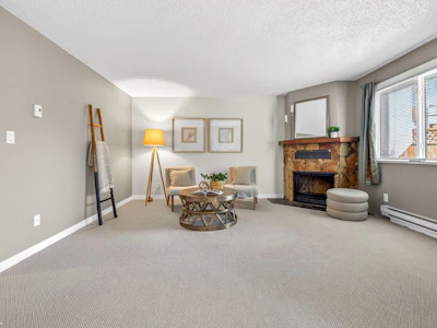 101-7120 133 Street - 4