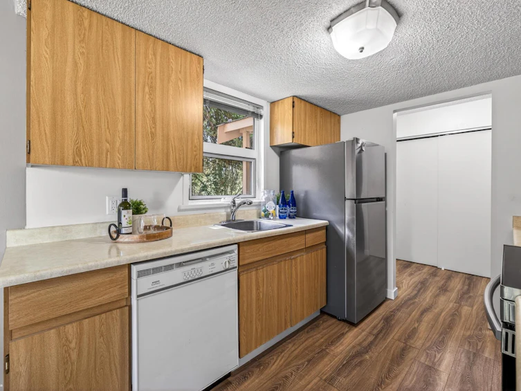 101-7120 133 Street, Surrey, BC, V3W 7Z7 - 12