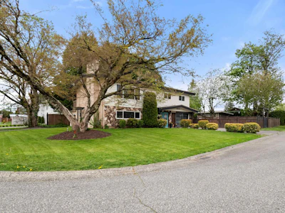 10218 Oval Drive - 2