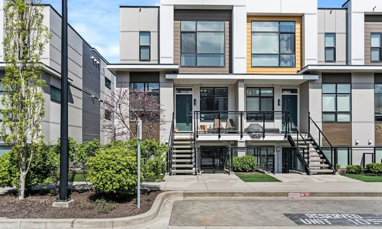 106-46150 Thomas Road