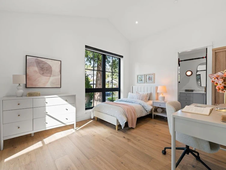 2392 Lawson Avenue, West Vancouver, BC, V7V 2E6 - 26