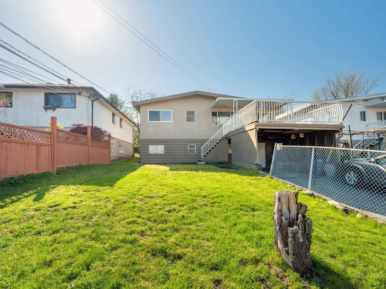 6036 Knight Street, Vancouver, BC, V5P 2V5 - 26
