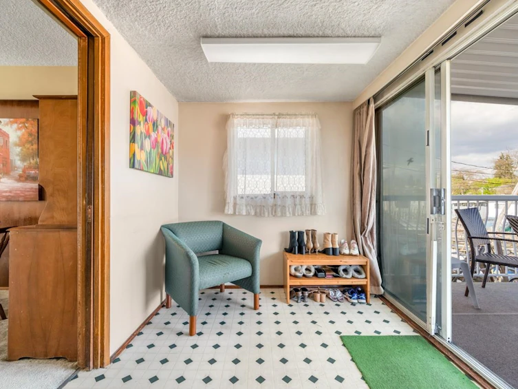 6036 Knight Street, Vancouver, BC, V5P 2V5 - 22