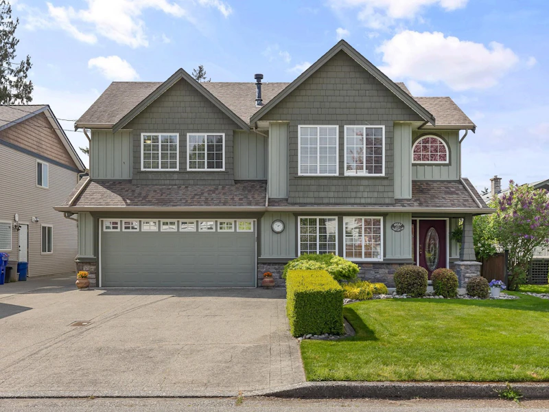 10187 Fairview Drive, Chilliwack BC V2P 5J5
