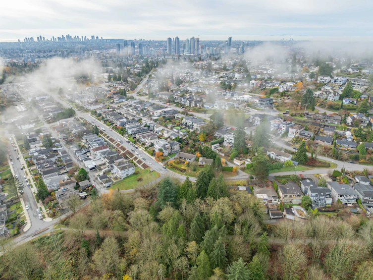 211 N Warwick Avenue, Burnaby, BC, V5B 1K8 - 29