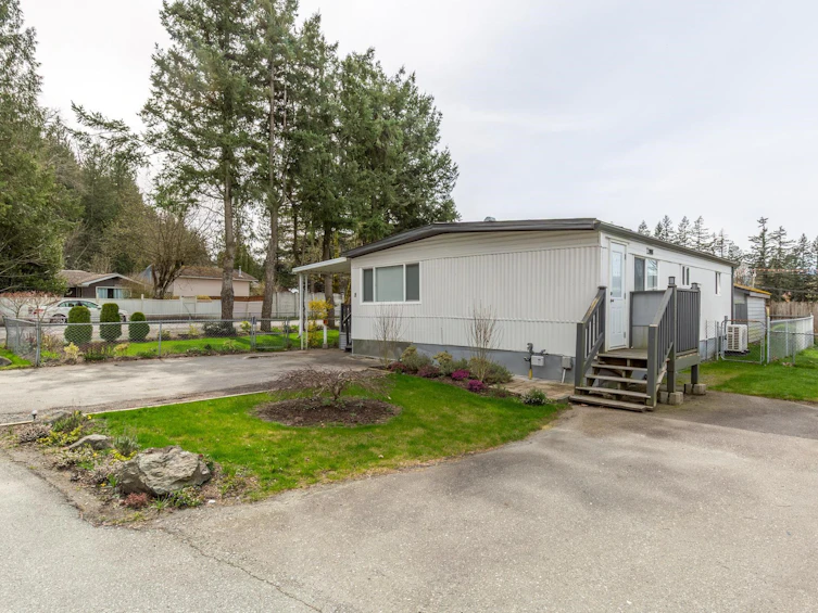 8-45715 Alma Avenue, Chilliwack, BC, V2R 3M5 - 2