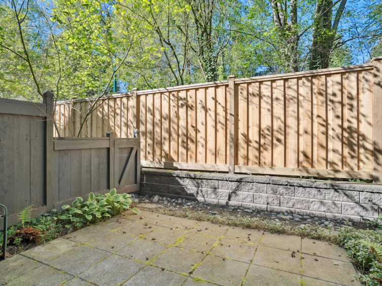 7411 Columbia Street, Vancouver, BC, V5X 4X4 - 28