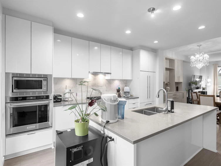 31-10388 No. 2 Road, Richmond, BC, V7E 0B9 - 9