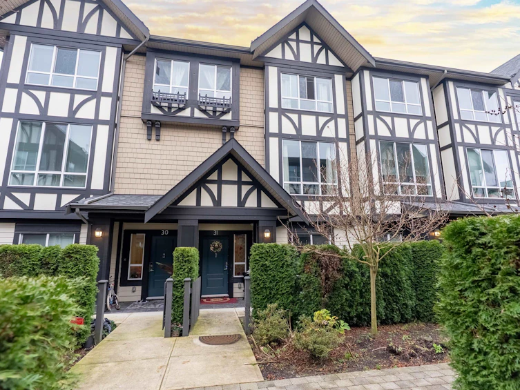 31-10388 No. 2 Road, Richmond, BC, V7E 0B9 - 2