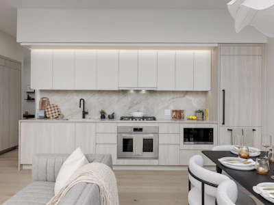 713-688 W 57th Avenue - 3