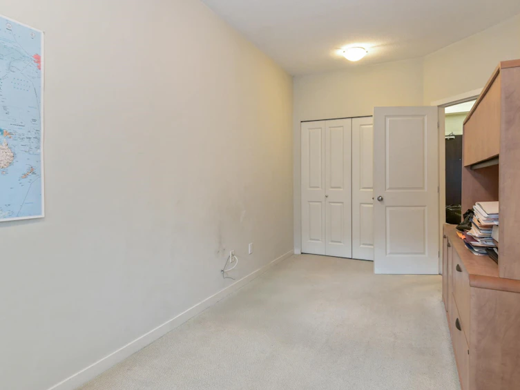 105-10866 City Parkway, Surrey, BC, V3T 5W9 - 14