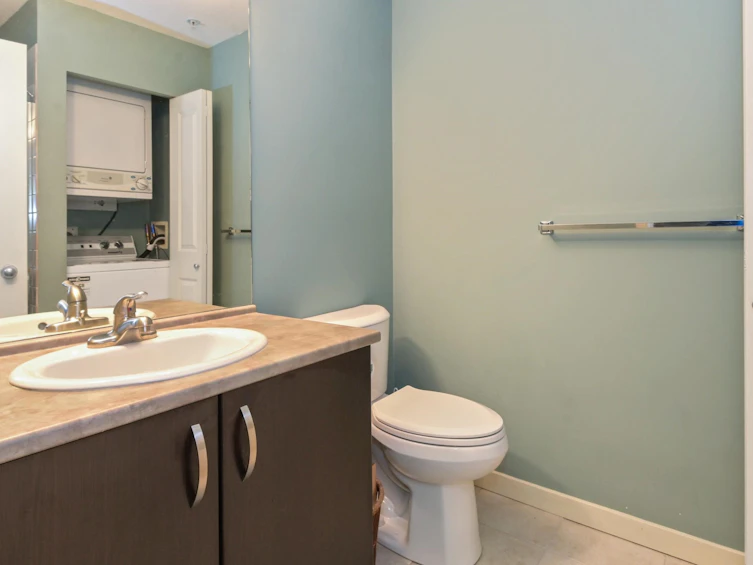 105-10866 City Parkway, Surrey, BC, V3T 5W9 - 15