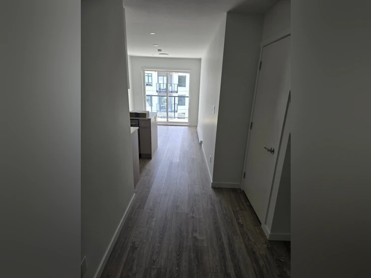 521-13968 Laurel Drive, Surrey, BC, V3T 1A8 - 2