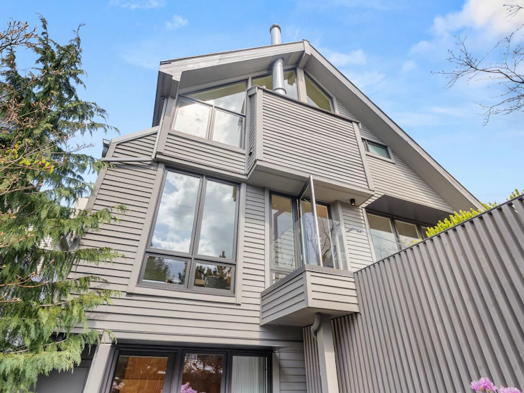 2564 W 1st Avenue, Vancouver, BC, V6K 1G7 - 37