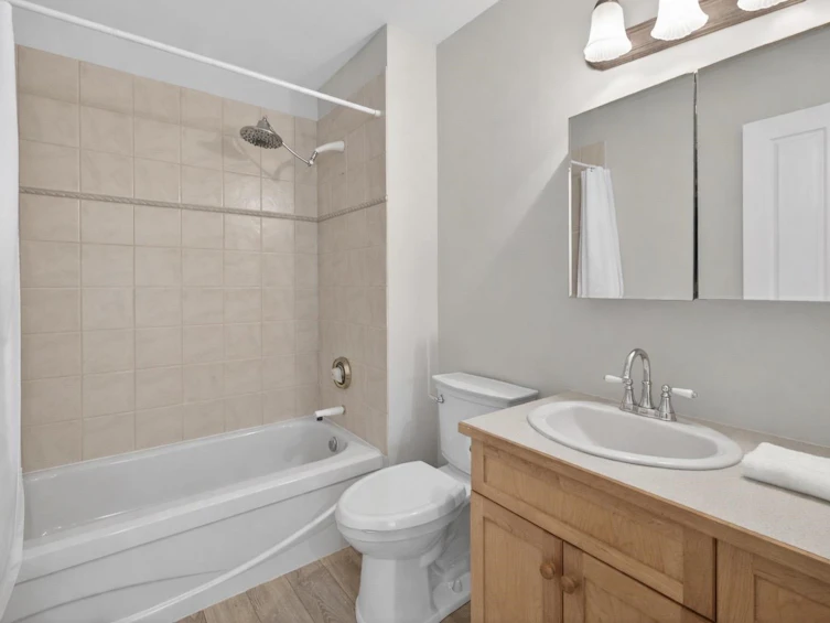 1930 140 Street, Surrey, BC, V4A 4H3 - 18