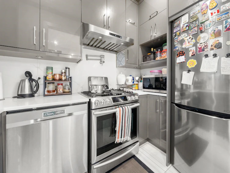 416 E 63rd Avenue, Vancouver, BC, V5X 2K2 - 7