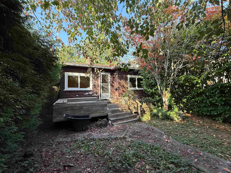 467 E 43rd Avenue, Vancouver BC V5W 1T5