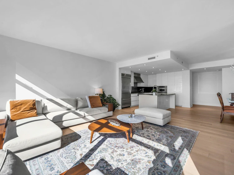 401-3315 Cypress Place, West Vancouver, BC, V7S 3J7 - 12