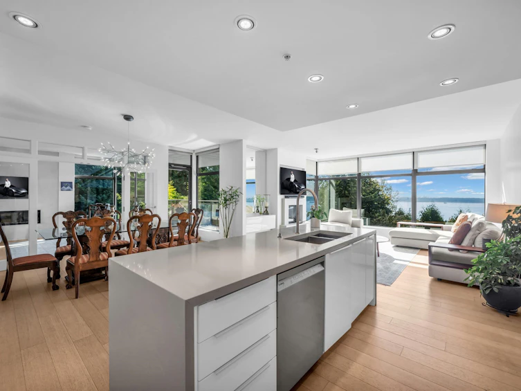 401-3315 Cypress Place, West Vancouver, BC, V7S 3J7 - 9