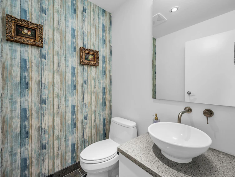 401-3315 Cypress Place, West Vancouver, BC, V7S 3J7 - 24