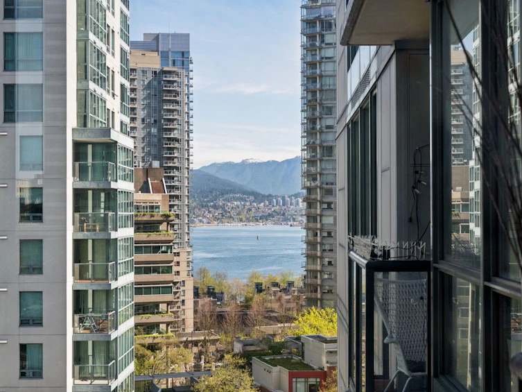 705-1239 W Georgia Street, Vancouver, BC, V6B 4R8 - 16