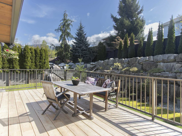 1007 Jay Crescent, Squamish, BC, V8B 0P2 - 27