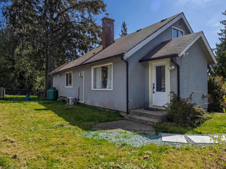 1010 Joe Road, Roberts Creek, BC, V0N 2W5 - 21