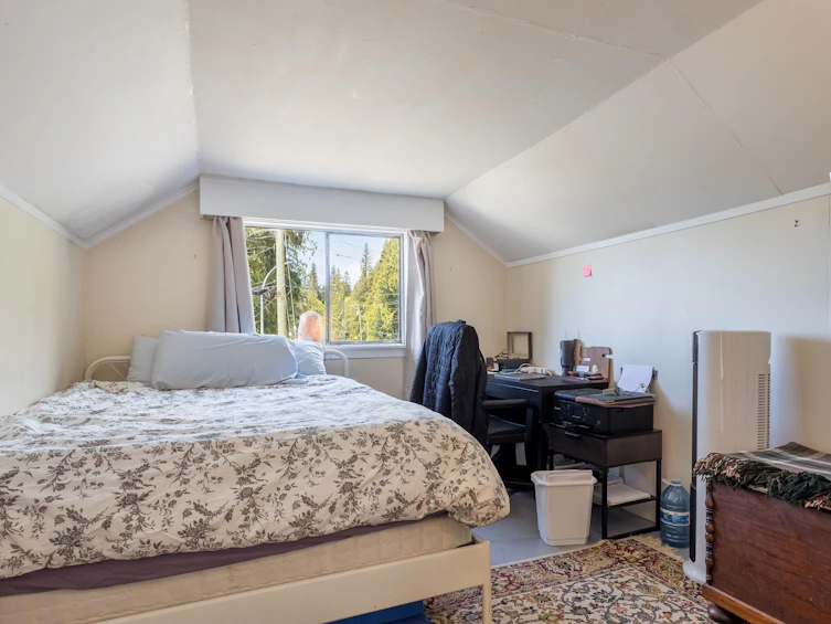 1010 Joe Road, Roberts Creek, BC, V0N 2W5 - 16