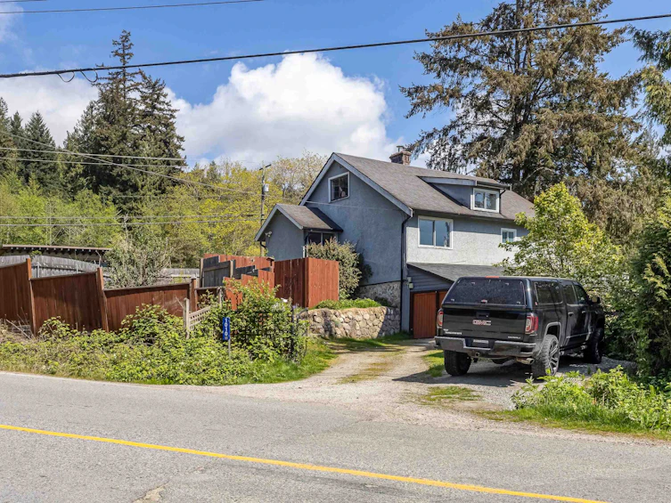 1010 Joe Road, Roberts Creek, BC, V0N 2W5 - 26