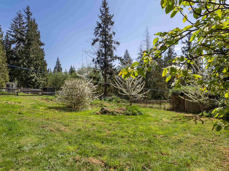 1010 Joe Road, Roberts Creek, BC, V0N 2W5 - 24