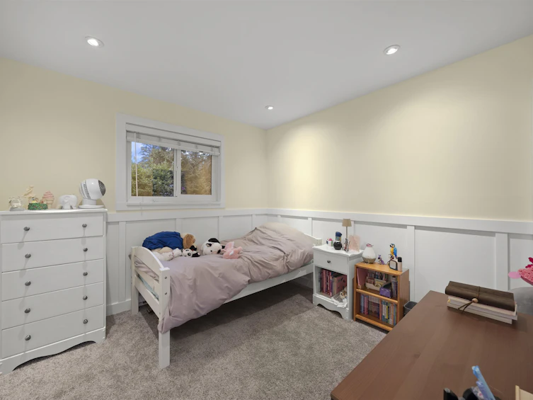 13507 15 Avenue, Surrey, BC, V4A 5H4 - 18