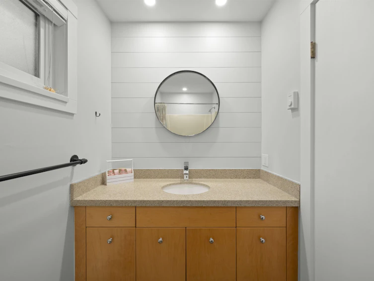 13507 15 Avenue, Surrey, BC, V4A 5H4 - 17