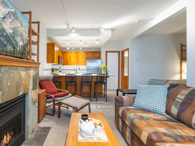 28-4385 Northlands Boulevard - 2
