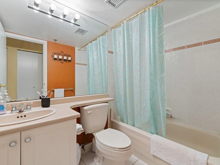 404-238 Alvin Narod Mews, Vancouver, BC, V6B 5Z3 - 24