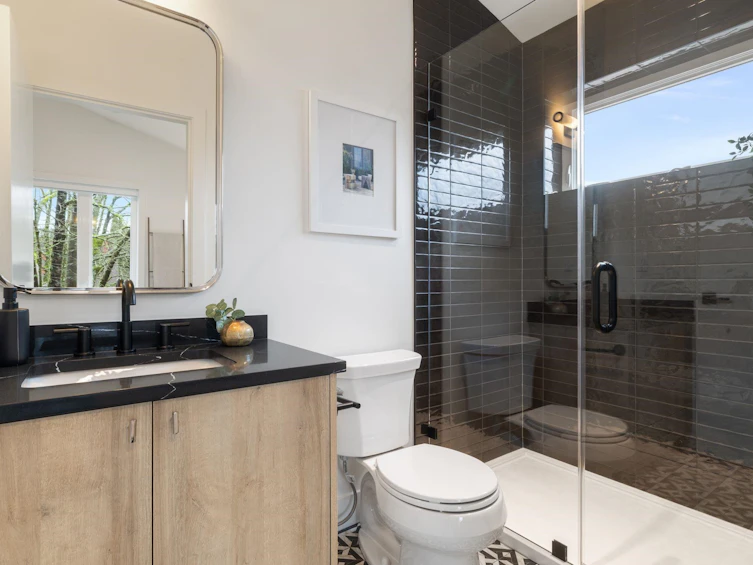 1-2541 Grant Street, Vancouver, BC, V5K 3G6 - 34